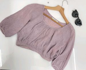 Chic Lavender Cropped Puff Sleeve Top