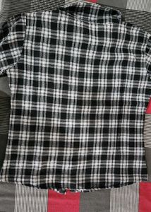 Black &amp; White Plaid Crop Top &amp; Shirt Set