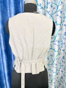 Women's V-Neck Button-Up Vest