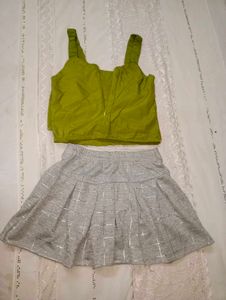 Girls' Green Top &amp; Skirt Set