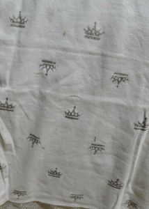 Elegant White Crown Print Mesh Hem Top