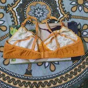 Stylish Floral Print Bra