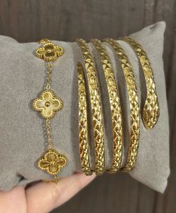 Tulip Necklace ( limited stock)