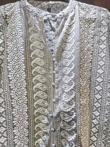 Elegant White Embroidered Kurta