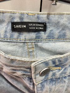 Light Wash Ripped Wide Leg Jeans