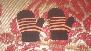 Striped Knit Mittens