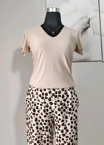 💥Price Drop💥 H&amp;M Animal Print Trouser