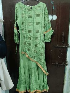 Bohemian Green Kurta Set with Embellishments