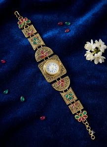 beutiful girls watch ⌚