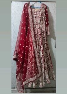 beautiful bridal gown