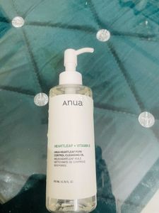 Anua heartleaf cleaning oil