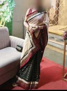 Velvet n Net saree Aishwarya Rai worn pattern