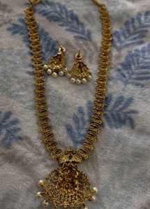 Traditional Indian Necklace &amp; Earrings Set