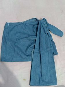 denim top