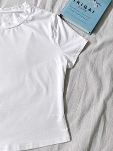 (Savana) white basic fitted Top 🤍