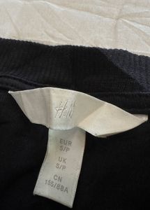 H&amp;M Black Graphic Tee