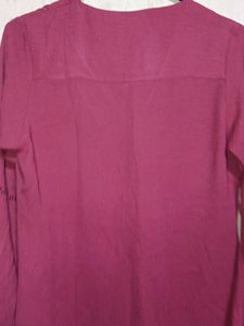 Stylish Women's Ruffled Sleeve Top