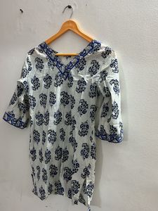 White Blue Floral Print Kurta