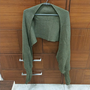 Shein woolen scarf with sleeves