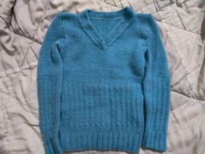 girl Sweater OFFER 150 COINS ✨