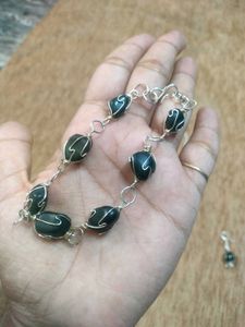Elegant Beaded Necklace, Bracelet &amp; Earring Set