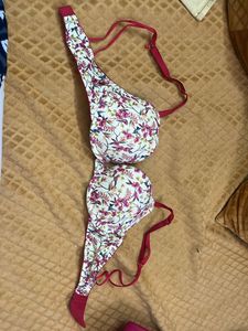 Floral Bra - Size 32B