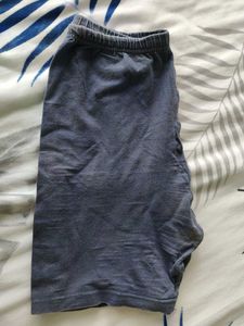 Comfortable Grey shorts