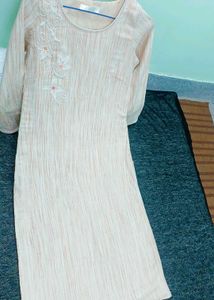 Elegant Beige Embroidered Kurta