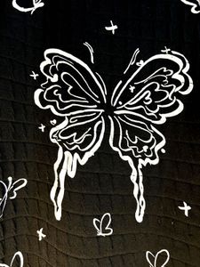 🖤🖤 Butterfly Graphic Tee🖤🖤