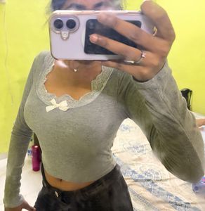 🌟Grey ribbed long-sleeve crop top
