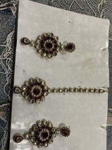 Exquisite Kundan Necklace Set