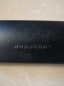 Burberry Sunglass with cover 100% authentic