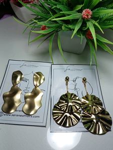Pack Of 2 Pinteresty Golden Earrings