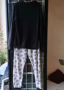 Beautiful Woolen Night Suit