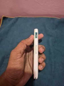 sony xperia go