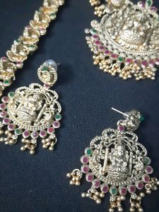 Brand New Semi Bridal Antique Set