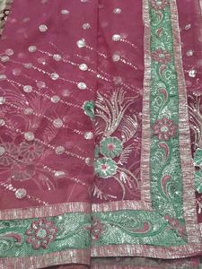 beautiful light magenta saree with stich blows and