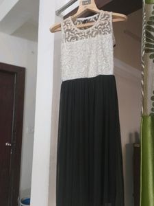 Beautiful Long Gown Discount Offer