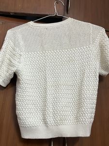 Offwhite Color Pure Crochet Top