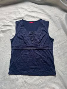 Women's Navy Blue Sleeveless Top