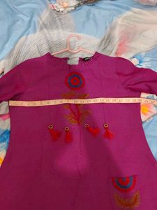 Embroidered Magenta Kurta with Tassels