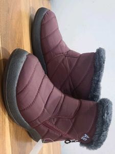 U.S branded New Cozy Quilted waterproof Boots