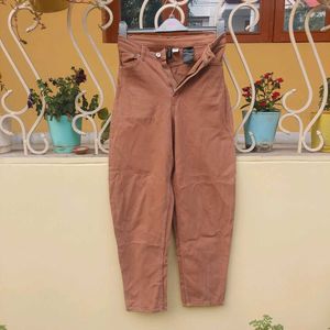 Mom Fit Faun Color Jeans