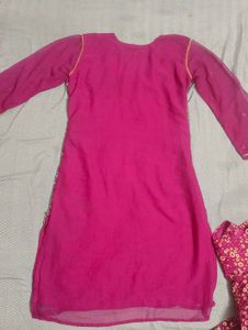 Embellished Kurta Set