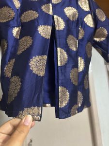 🆕 Blue &amp; Gold Print Top