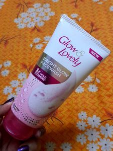Glow & Lovely Multi Vitamins Facewash