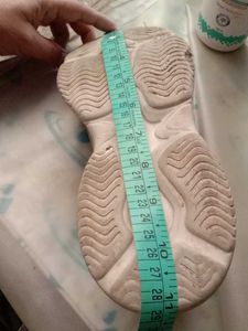 Women Redtape Shoes
