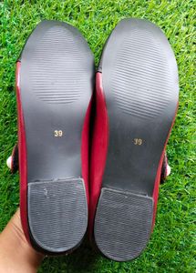 Chic Mary Jane Heels