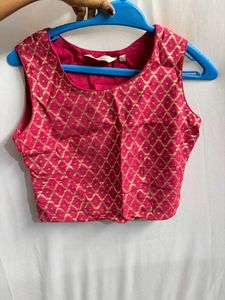 New trends brand Elegant skirt and top set