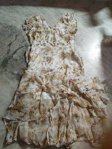 Floral Ruffle V-Neck Maxi Dress
